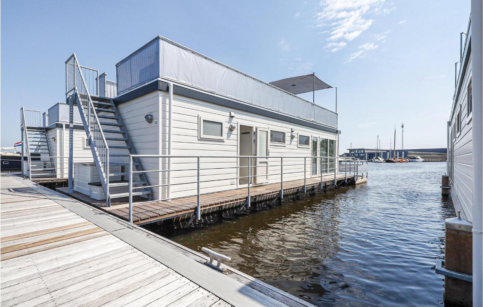 Aqualiving Hotel Aalsmeer Kültér fotó